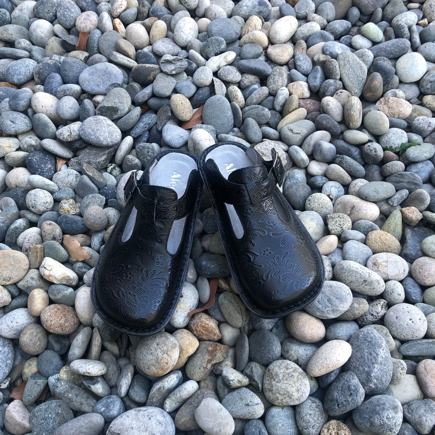 Shoes Classic Hello Doily Shoe 2 Shoes Classic Hello Doily Shoe - Image 2