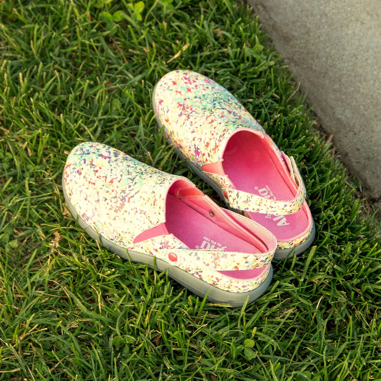 Shoes Skillz Collage Shoe 2 Shoes Skillz Collage Shoe - Image 2