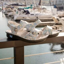 Vienna Smooth Jazz Sandal 13 Vienna Smooth Jazz Sandal -Cheap Shoes Store ALEGRIA SS22 VIE 7514 S1X 1cac05ca f5c2 415a 81e3 0f478beb47d5