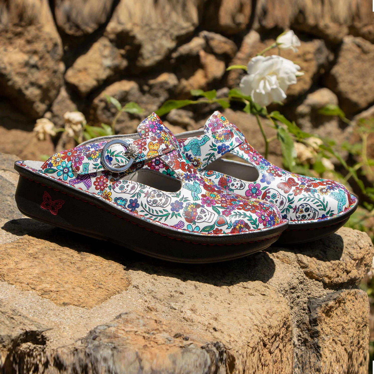 Shoes Classic Ofrenda White Shoe 2 Shoes Classic Ofrenda White Shoe - Image 2