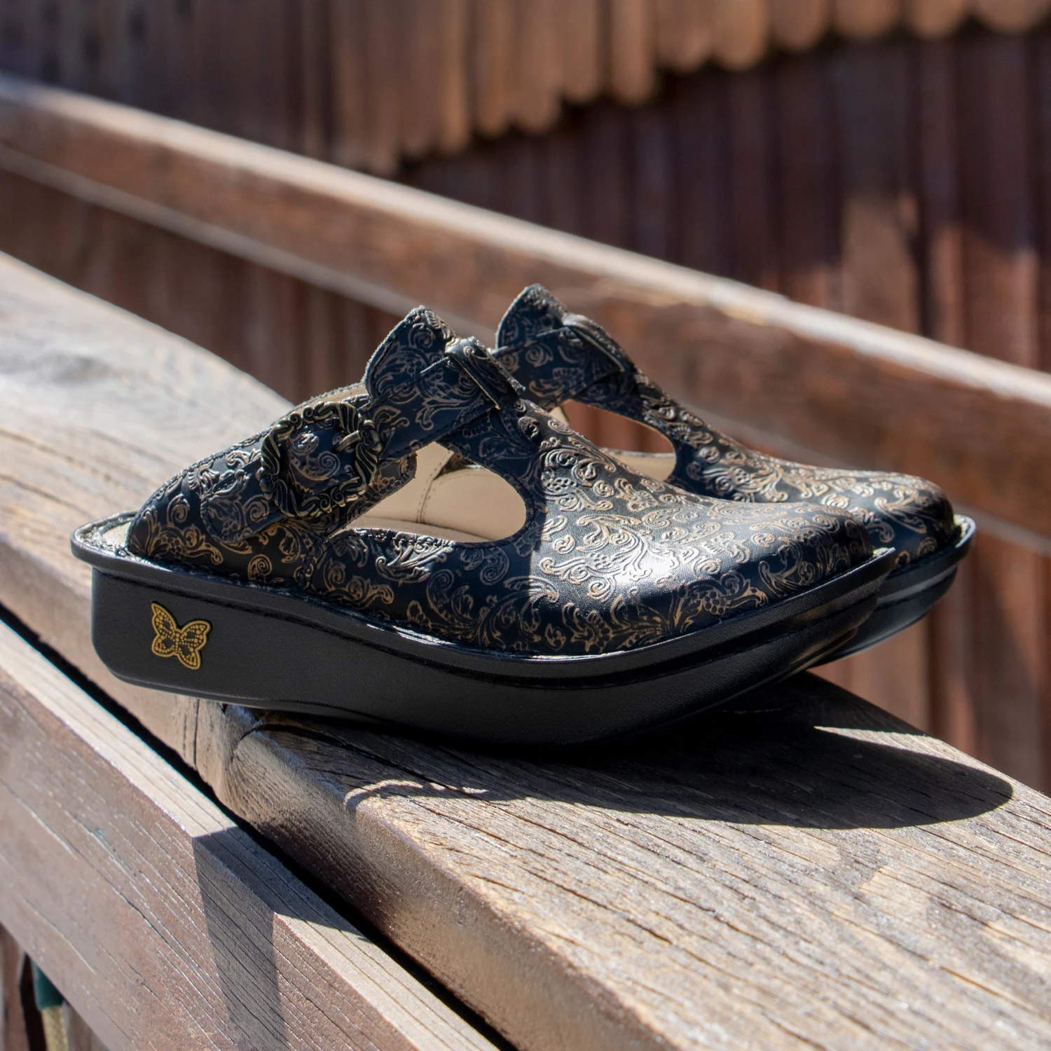 Classic Boheme Shoe 2 Classic Boheme Shoe - Image 2