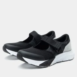 Cheap Shoes Store 12 Atlis Poppy Pop Black Shoe