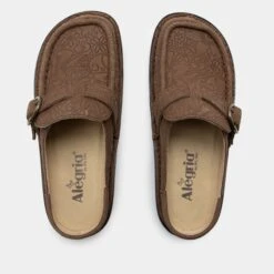 Shoes Brigid La Dee Dottie Brown Clog -Cheap Shoes Store BRI 8117 S4 aab02704 a449 4bb2 af0b 4410c0264d44