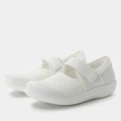Shoes Dinamo White Shoe