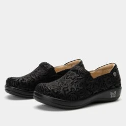 Shoes Keli Black Embossed Paisley Professional Shoe