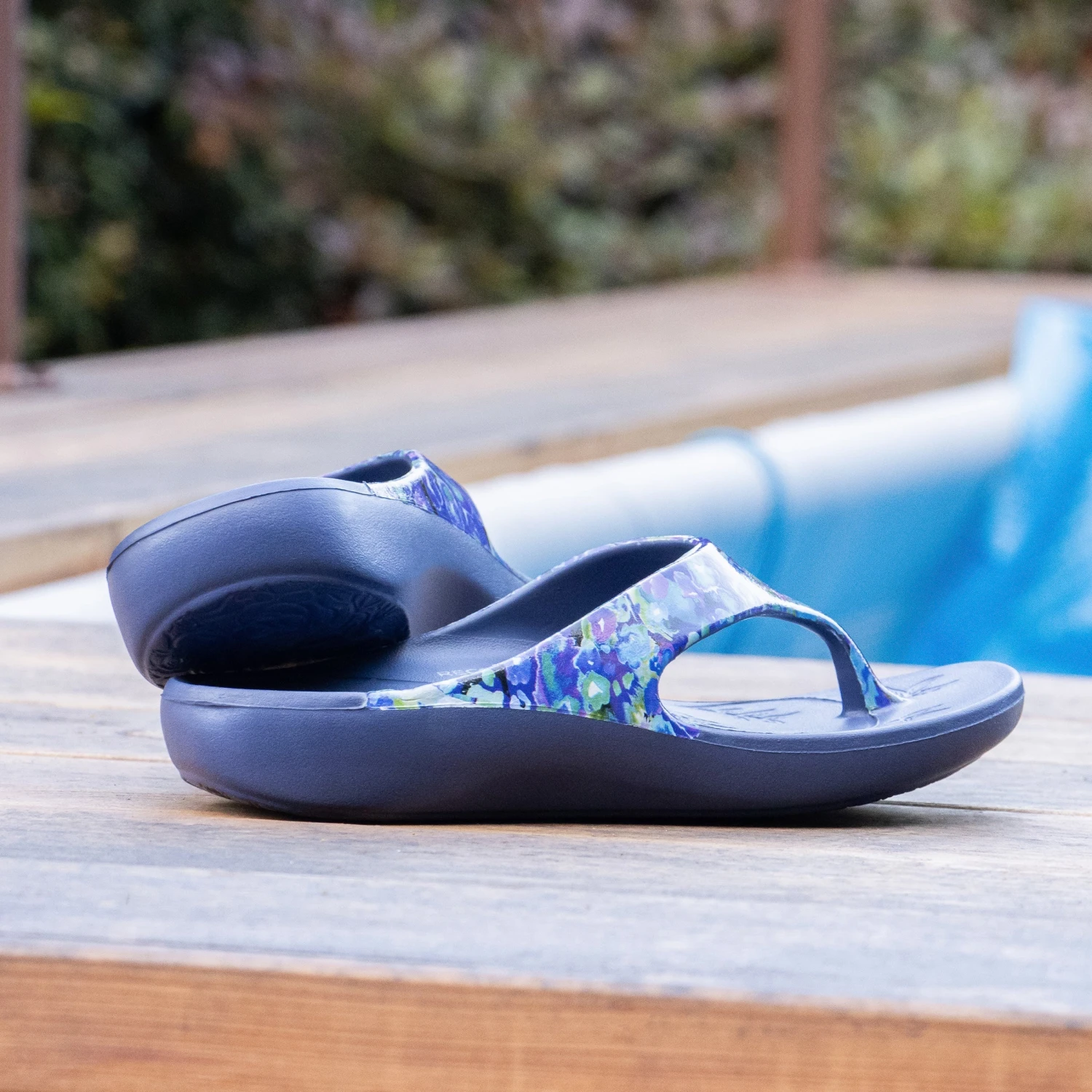 Ode Poppy PopBlue Sandal 2 Ode Poppy PopBlue Sandal - Image 2