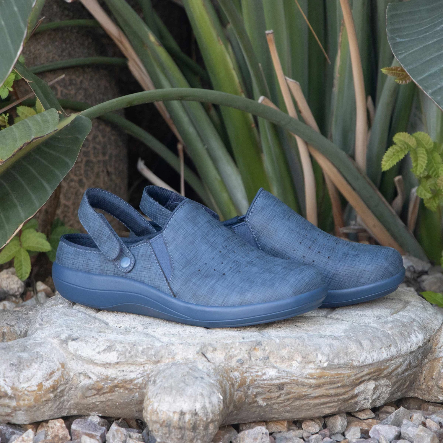 Shoes Skillz Etched Skies Shoe 2 Shoes Skillz Etched Skies Shoe - Image 2