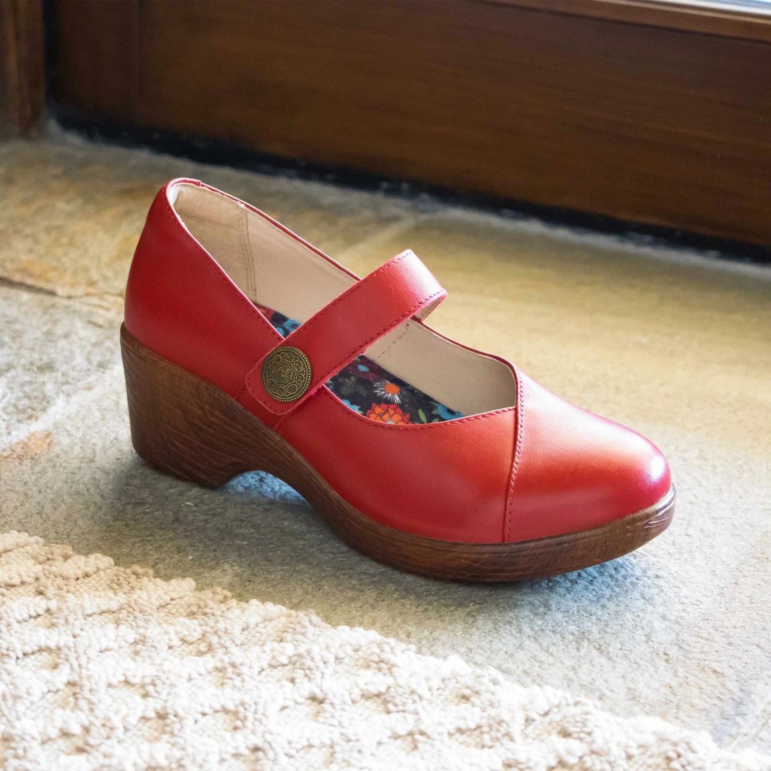 Shoes Sofi Red Shoe 2 Shoes Sofi Red Shoe - Image 2