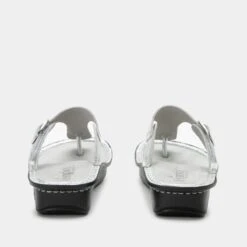 Vella Silver Sandal 8 Vella Silver Sandal -Cheap Shoes Store VEL 6130 S3