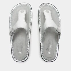 Vella Silver Sandal 9 Vella Silver Sandal -Cheap Shoes Store VEL 6130 S4