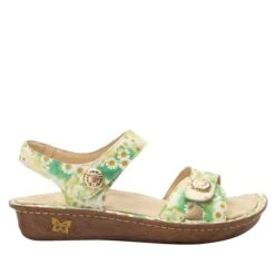 Vienna Coming Up Daisies Sandal 8 Vienna Coming Up Daisies Sandal -Cheap Shoes Store VIE 7422 S2 99eff1b7 6b1c 4a66 b1b9 ec4c9cfab507